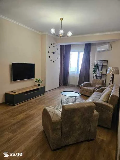 3-комнатная квартира в Тбилиси
