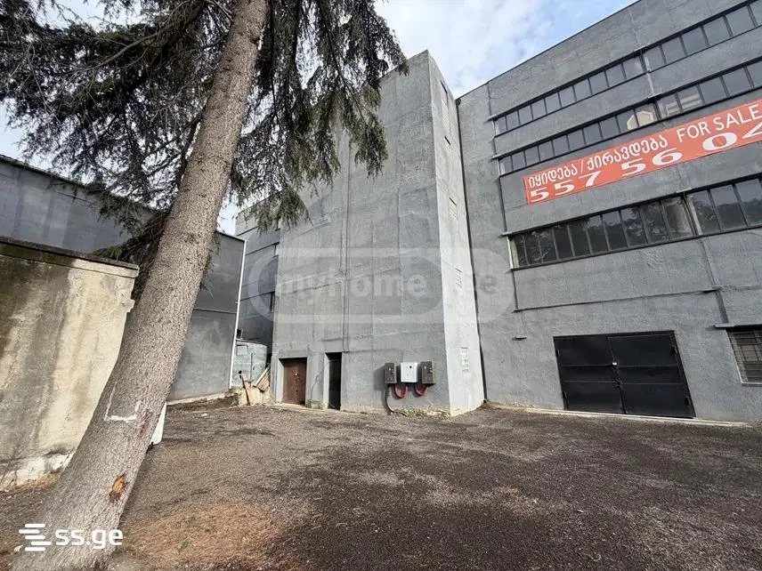 Коммерческое помещение/склад в Самгори, 2526 кв.м