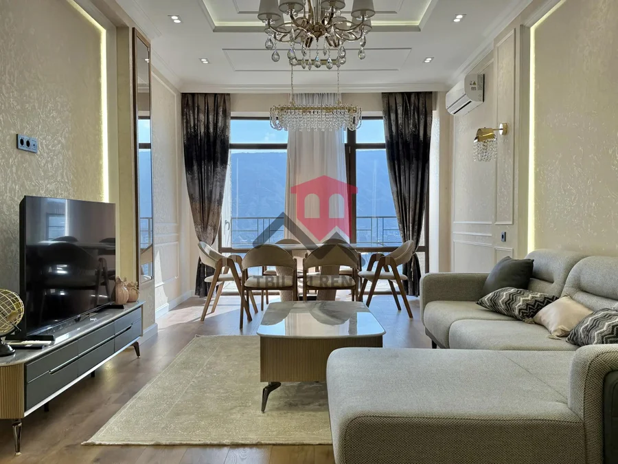 4 комнаты, 2 спальни, ул. Бочорма, $1700