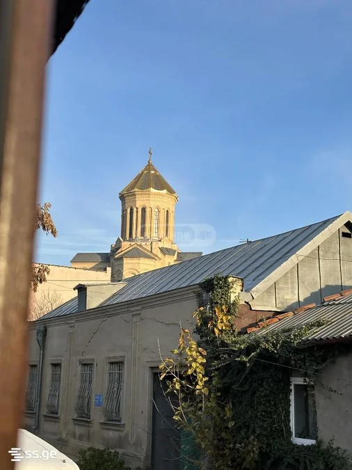 3-комнатная квартира в Тбилиси