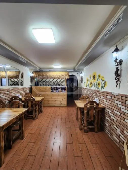 Коммерческое помещение 240 кв.м на ул. Агмашенебели, $1668