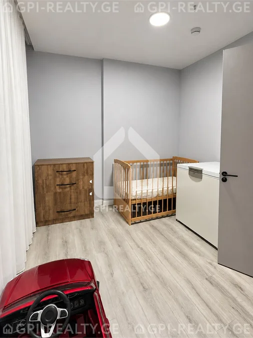 2-bedroom с новым ремонтом