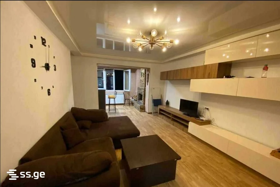 5 room Flat For Sale. Districts of Vazha-Pshavela