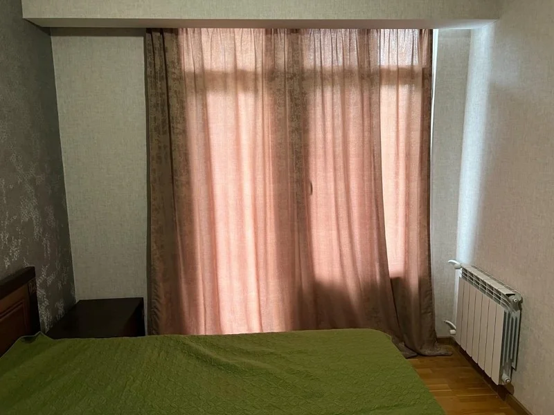 Ул. Тинатини, 32: Студия, 84,0 м²