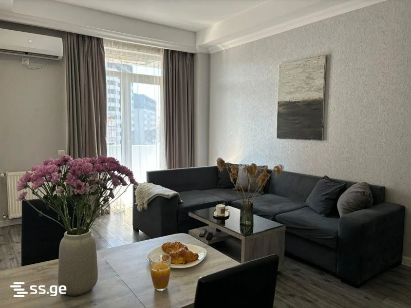 Улица Чжули Шартава, 35/37: 2-комнатная, 55.0 м²