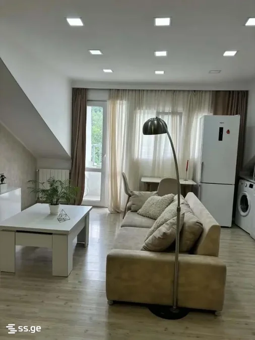 3 room Flat For Rent. Avchala