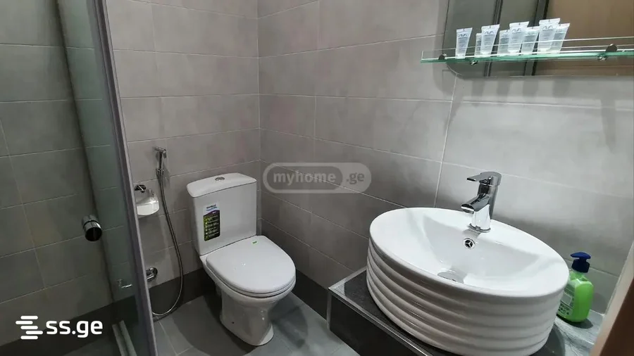 3 room Flat For Rent. Vera