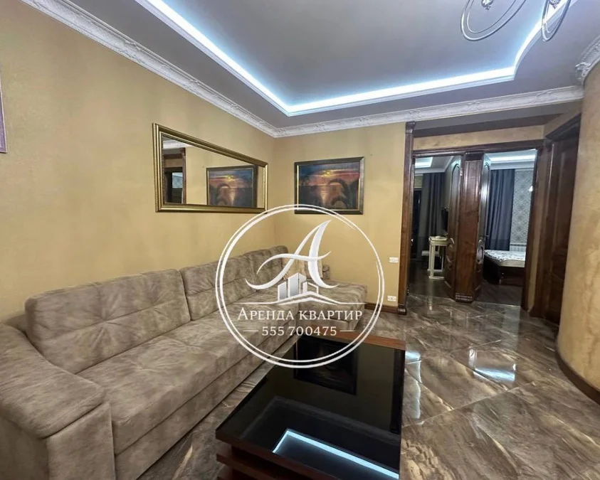 2+1, ул. К. Гамсахурдия 24, $900