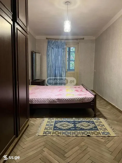 3-комнатная квартира в Тбилиси