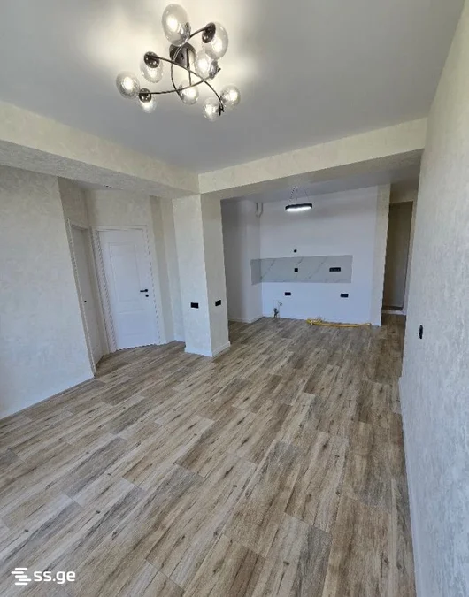 3 room Flat For Sale. Isani