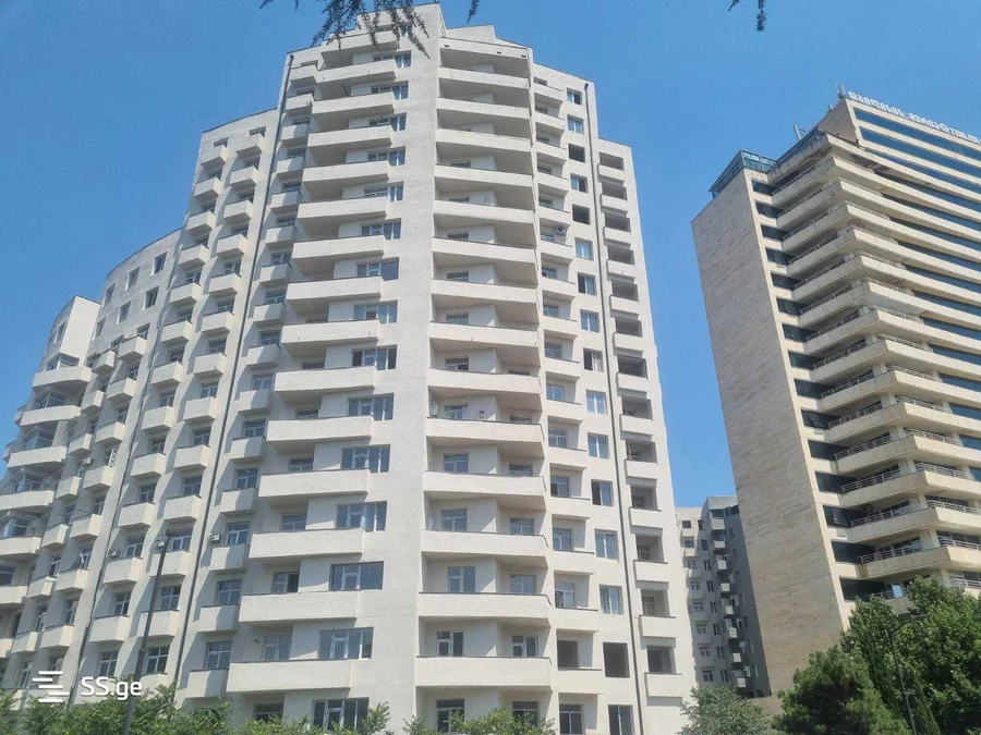 5 room Flat For Sale. Saburtalo