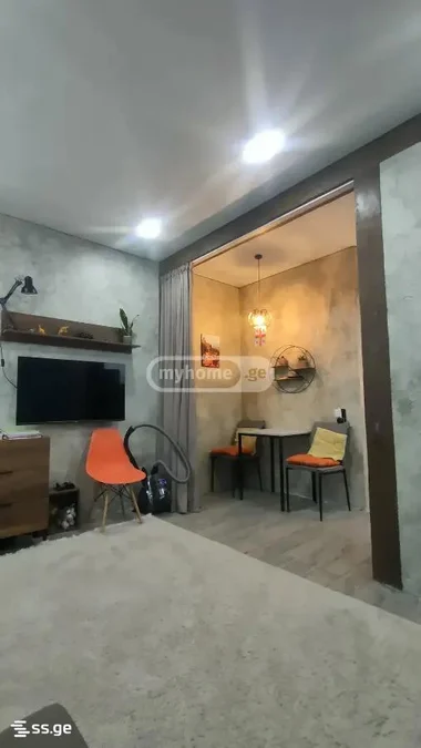 Студия на David Agmashenebeli Street 56 Agmashenebeli District