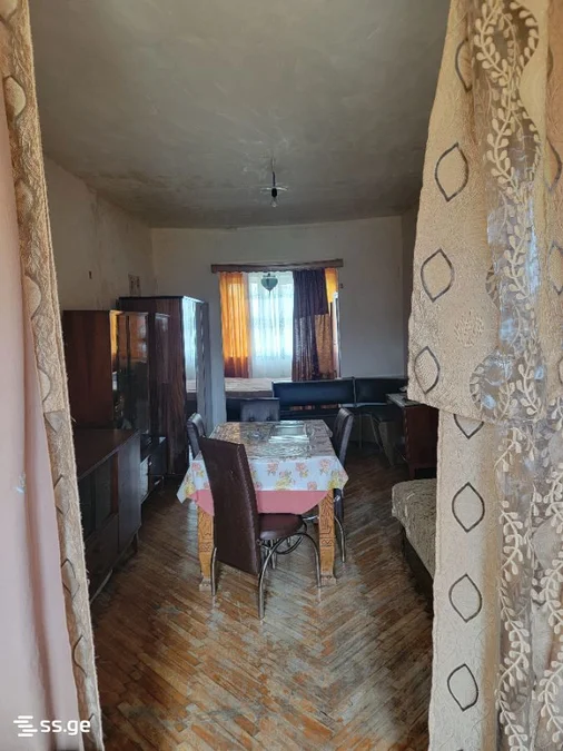 3-комнатная квартира в Тбилиси