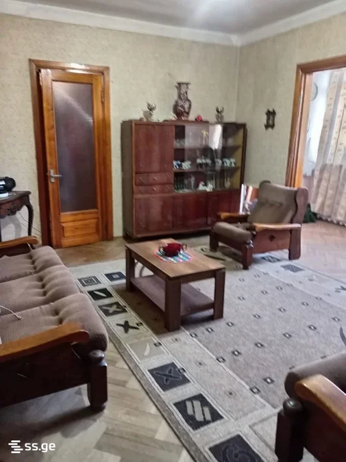 3 room Flat For Sale. Gldani