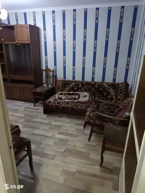 Коммерческое помещение на შუამთის ქუჩა 1 Mesame masivi