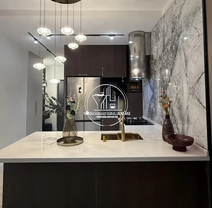 3 комнатная квартира , $1800