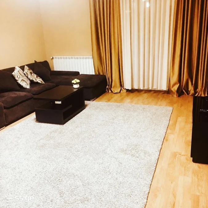 Улица Сулхана Цинцадзе, 12: 2-комнатная, 65.0 м²