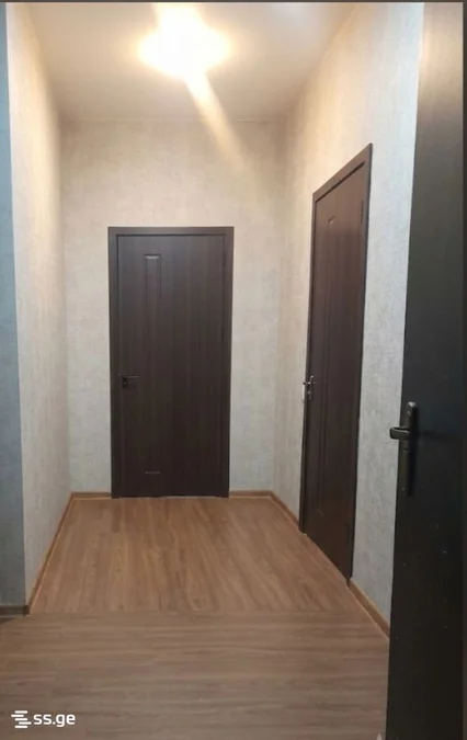 4-комнатная квартира в Тбилиси