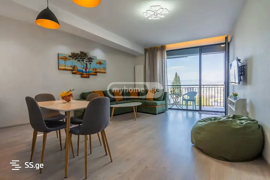 2 room Flat For Rent. Mtatsminda
