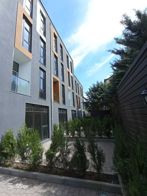 3 room Private House For Sale