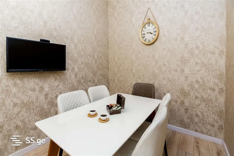 Проспект Шота Руставели, 1: 4-комнатная, 110.0 м²