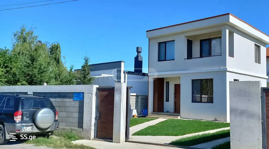 3-комнатная квартира в Тбилиси