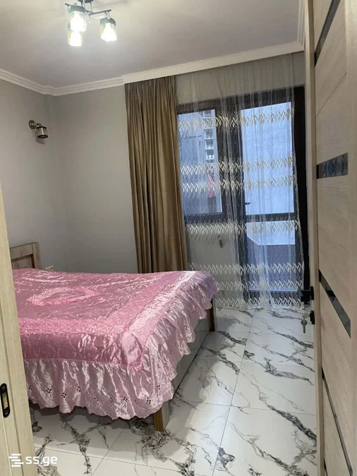 1+1 на Ketevan Tsamebuli St. 25 Agmashenebeli District