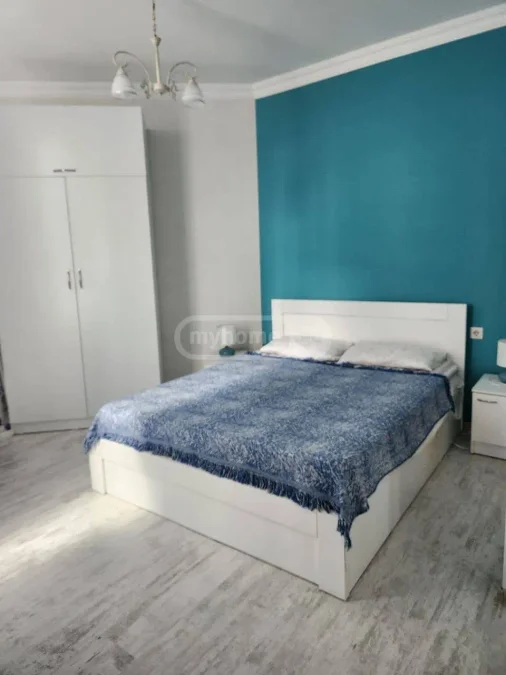 1+1 на Z. Gorgiladze Street რუსთაველის უბანი