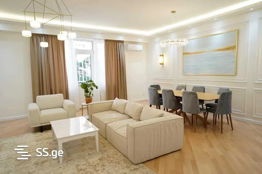 4 room Flat For Sale. Vake