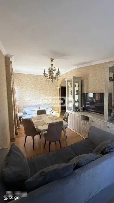 5 room Flat For Rent. Vedzisi