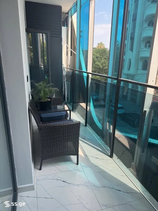1+1 на Sh. Rustaveli Ave. 27 Rustaveli District