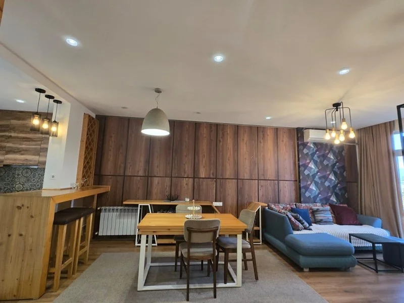 Твинс Табидзе: 3-комнатная, 75.0 м²