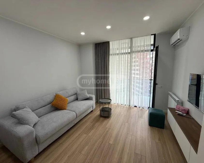1-комнатная квартира в ЖК Багратиони, $400