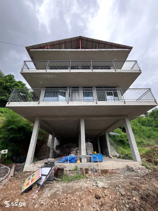 Commercial space For Rent