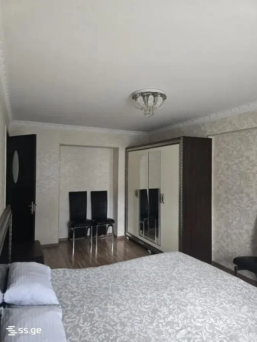 3-комнатная квартира в Тбилиси