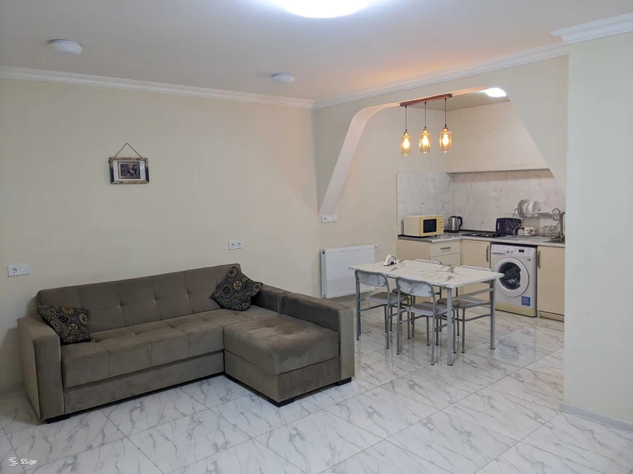 2 room Flat for rent. Sololaki