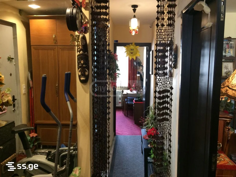 4 room Flat Daily rent. Gldani