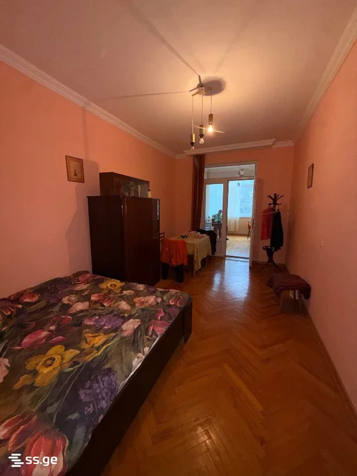 5 room Flat For Sale. Saburtalo