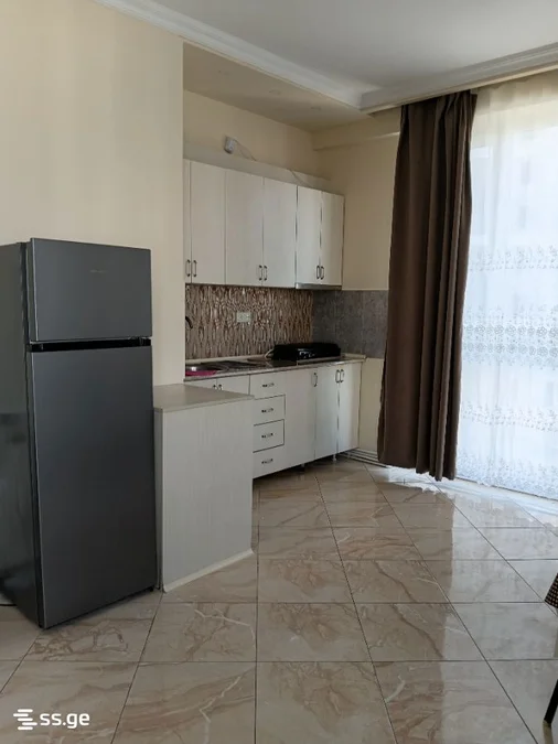 2 room Flat For Rent. Mukhiani