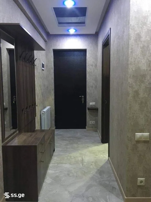 2-комнатная квартира в Тбилиси