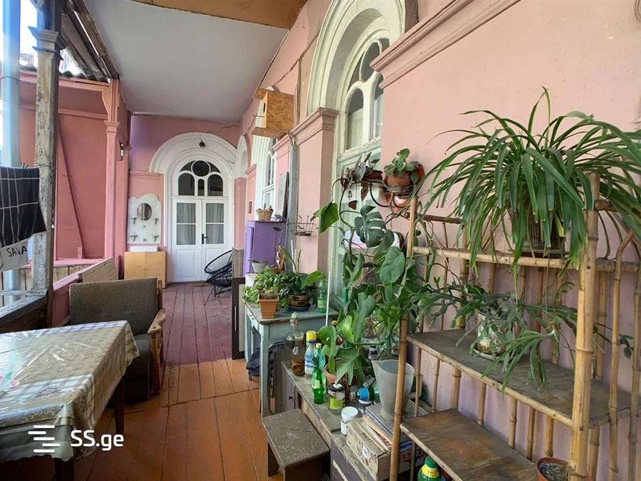 3 room Flat for sale. Sololaki