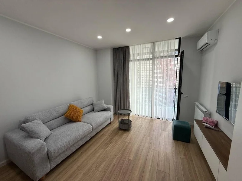 1-комнатная квартира в ЖК Багратиони, $400