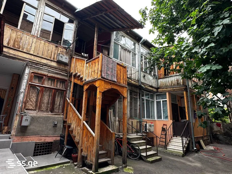 3 room Flat For Sale. Chugureti