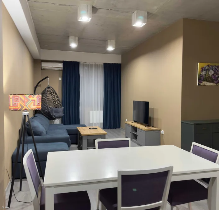 3 room Flat Daily rent. Vake