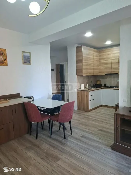 Коммерческое помещение на ფარნავაზ მეფის გამზირი 1 Didi digomi
