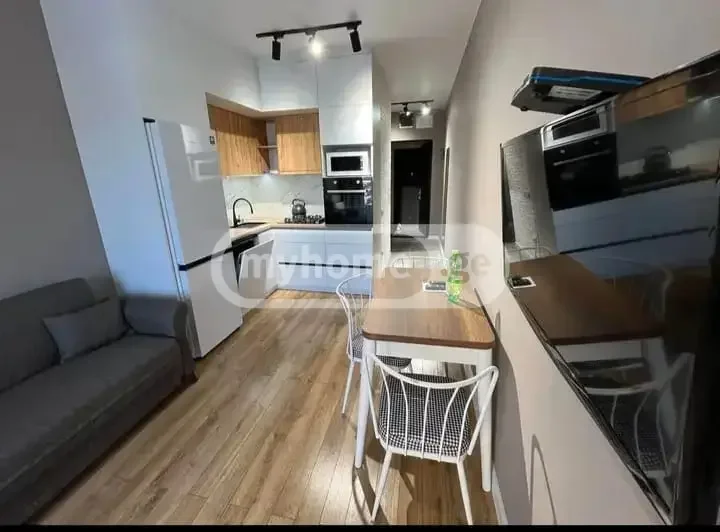1+1 на Bagrationi Residence Batumi M. Abashidzis Gamziri 60 რუსთაველის უბანი
