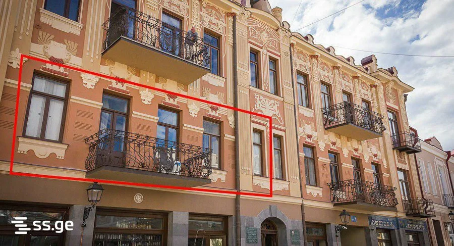3-комнатная квартира Продаётся. Чугурети