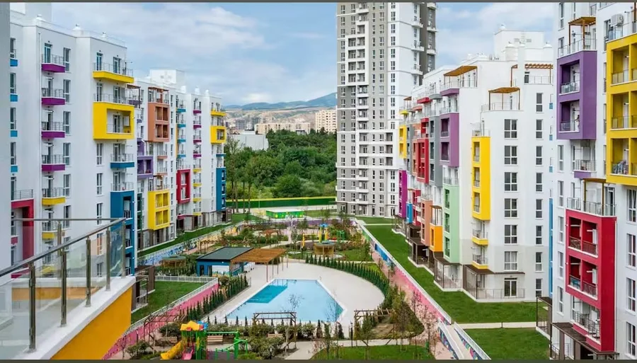 Элегантная квартира с садом, 2 спальни, с пением птиц