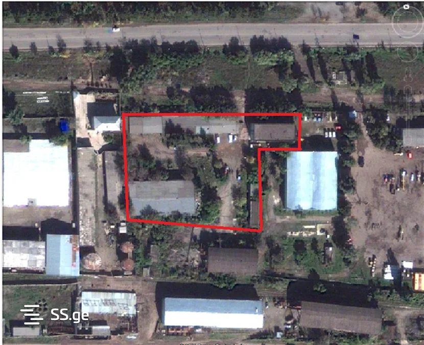Store-Industrial property For Sale. Lilo