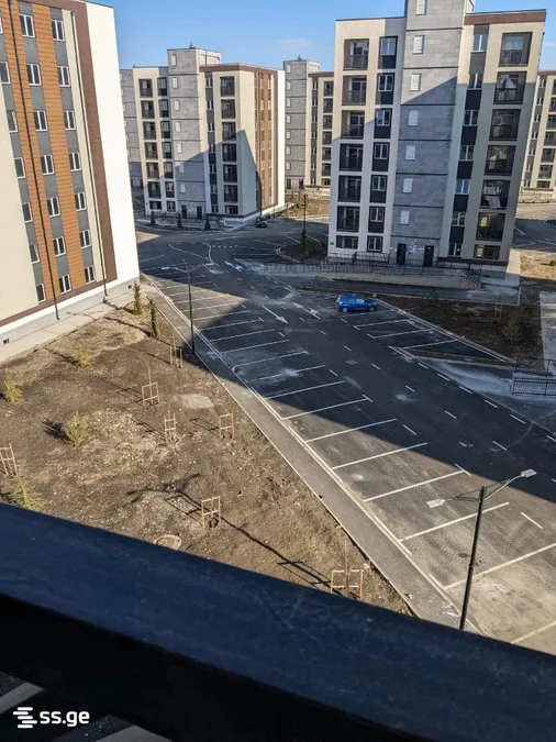 4-комнатная квартира в Тбилиси